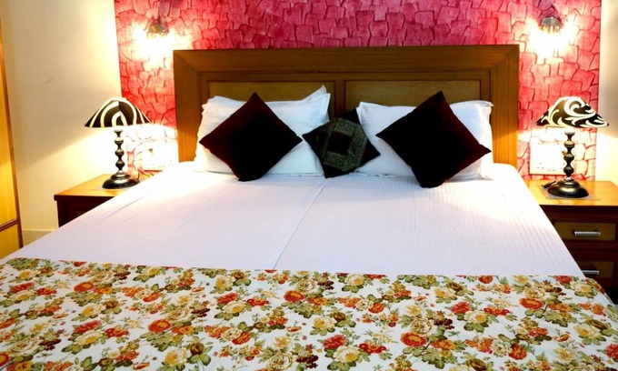 Saket Resort | Private room ∙ 2 guests