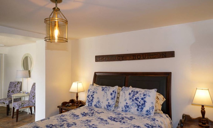 Berea Resort | Private room ∙ 2 guests