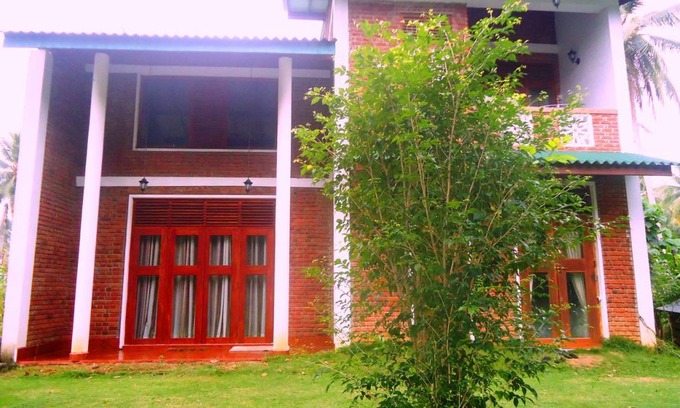 Attanagalla Resort | Private room ∙ 3 guests