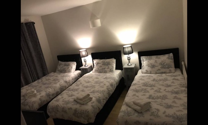 Dublin Resort | Private room ∙ 4 guests