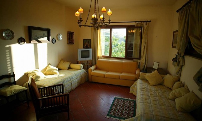 Campofiorito Resort | Private room ∙ 5 guests