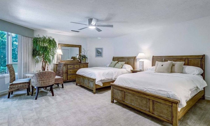 Fernandina Beach Apartment | Private Room-Amelia Island Plantation Gated Haven!