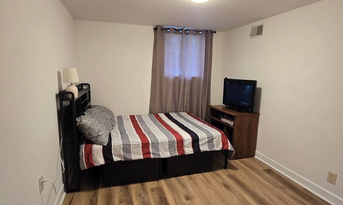 Marietta House | Private room, a very clean and quiet retreat just 12 minutes from Truist Park