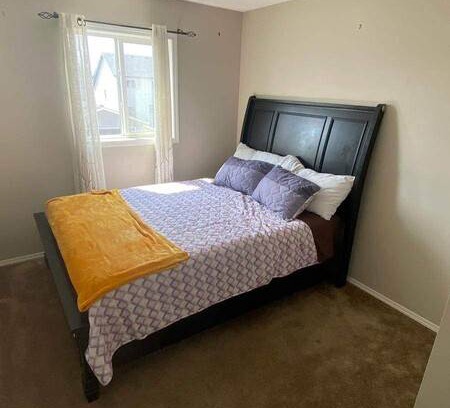 Calgary Resort | Private room ∙ 1 guest