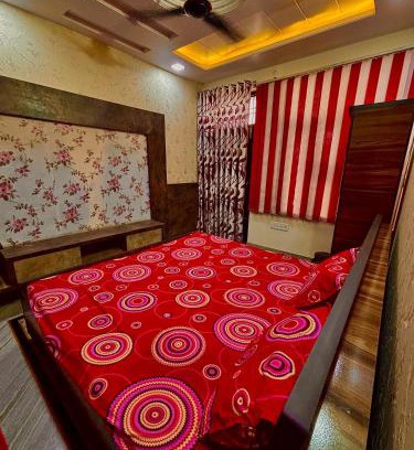 Vaishali Nagar House | Private Room For Couple