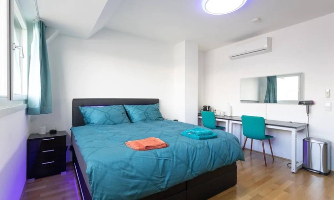 Favoriten Apartment | Private room in the apartment close to City center