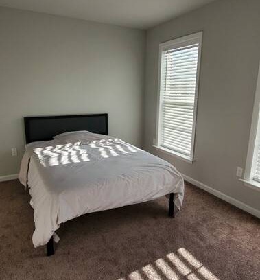 Mechanicsburg Resort | Private room ∙ 1 guest