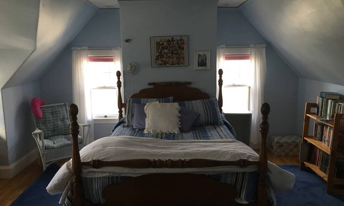 Newton Corner Resort | Private room ∙ 1 guest