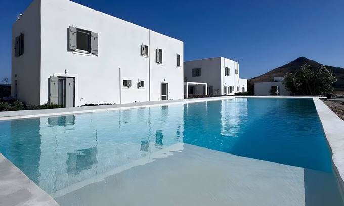Paros Villa | Private Seaside Villa and Private Pool in Paros