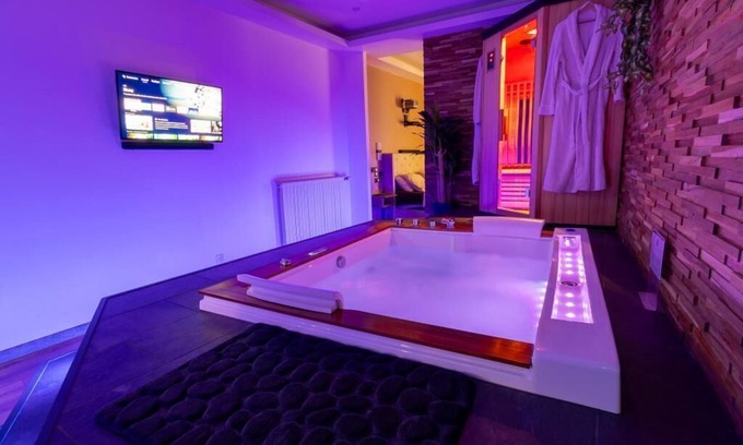 Auxerre Apartment | PRIVATE SPA BY XELA