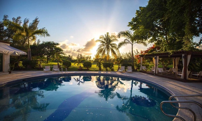 Zona Hotelera Apartment | Private & spacious 2 bedroom apartment in Cancun.