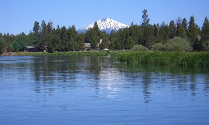 Three Rivers Apartment | Private Studio On The Big Deschutes River