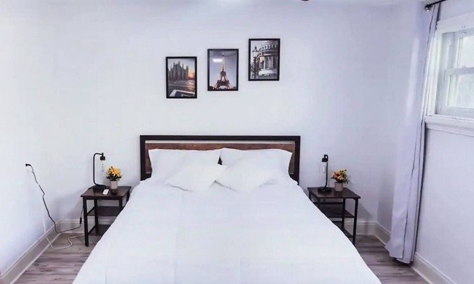 Sulphur Springs Apartment | Private Suite near Busch Gardens/Adventure Island/USF