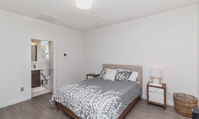 Summerlin South House | Private Summerlin Casita