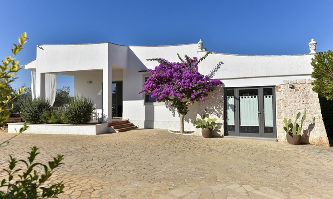 Polignano a Mare Villa | Private Villa in Puglia for 4 guests