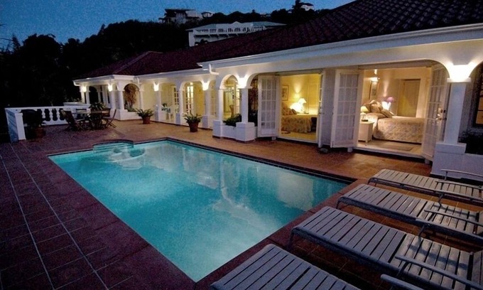 Oyster Pond Villa | Private Villa Overlooking the Ocean and French Mountainside