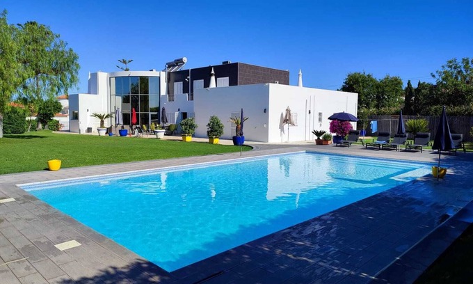 Pechao Villa | PRIVATE VILLA WITH POOL IN THE ALGARVE AT OLHAO NEAR FARO