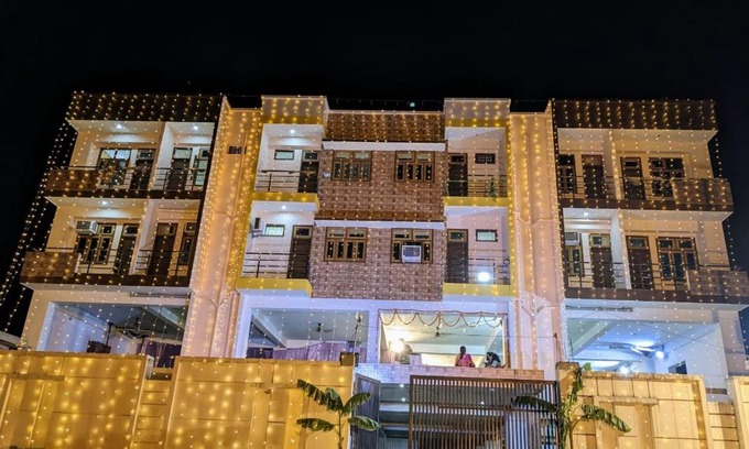 Gorakhpur Hotel | PRIVY RESORT