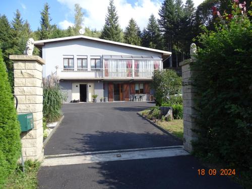 Saulxures-sur-Moselotte Apartment | Profiter du calme de la montagne vosgienne