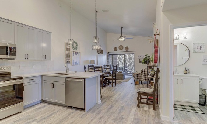 Payson House | PROMO 10%WEEKLY/15%MONTHLY DISCOUNTnModern Bear Lake Cabin -Complete Remodel🐻