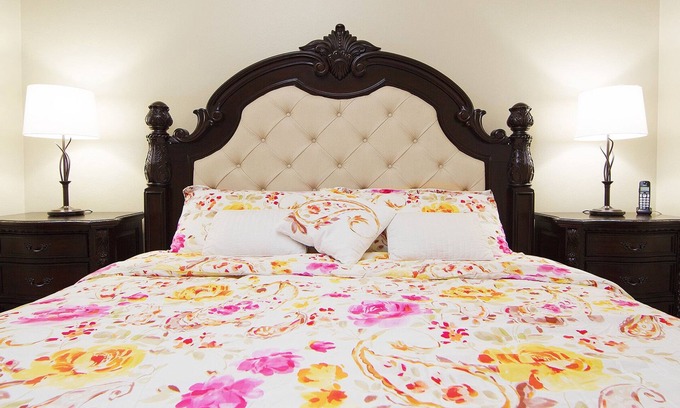 West Covina House | PROMO 15% WEEKLY AND 30% MONTHLY DISCOUNTnSuper Convenience Cozy 3BE/2.5BA