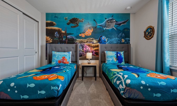 Davenport House | PROMO 8 BR Villa, Game Room, Pool/Spa Resort - by Blue Sky Villas