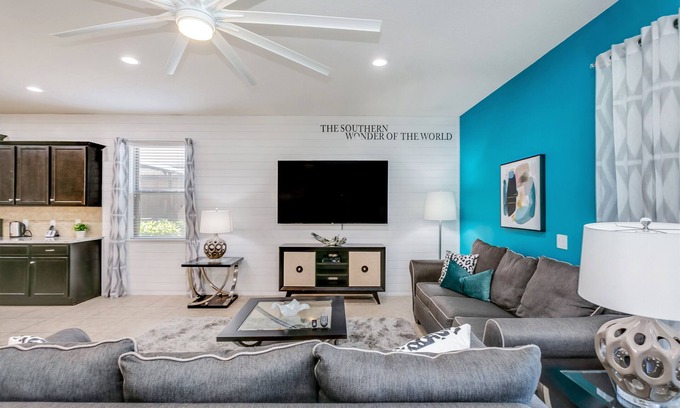 Four Corners House | PROMO Charming 8 BR Villa, Game Room, Resort - by Blue Sky Villas