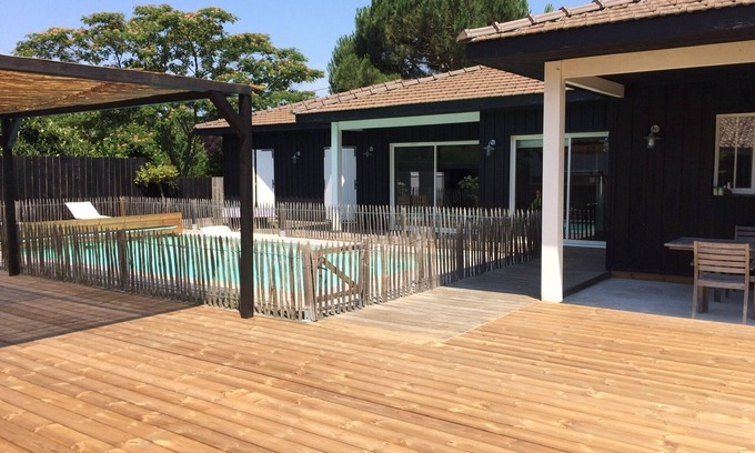 Le Teich House | PROMO SEM 14 JUILLET MAISON DU BASSIN AVEC PISCINE chauffée et cloturée