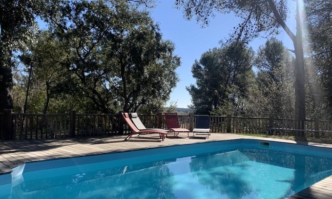 Saint-Jean-de-Cuculles Villa | PROMO Villa with pool close to nature