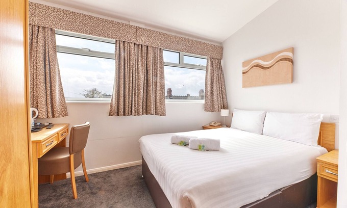 Jesmond Bed & Breakfast | Properties Unique | Dene Rooms Double 24