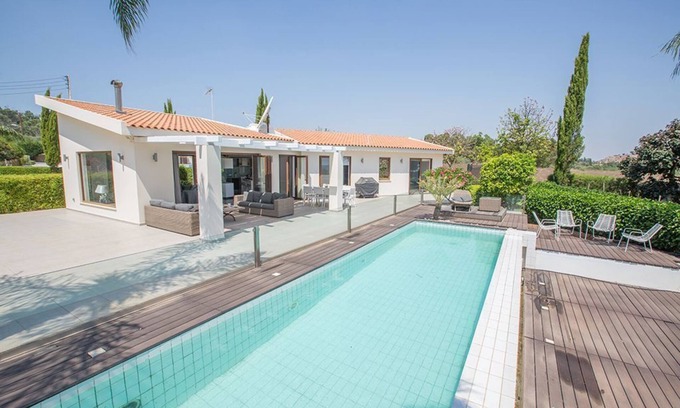 Protaras Villa | Protaras Oscar Domain Villa OD04 - a villa that sleeps 9 guests in 4 bedrooms