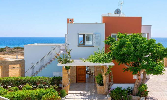 Protaras Villa | Protaras Seafront Villa Violetta