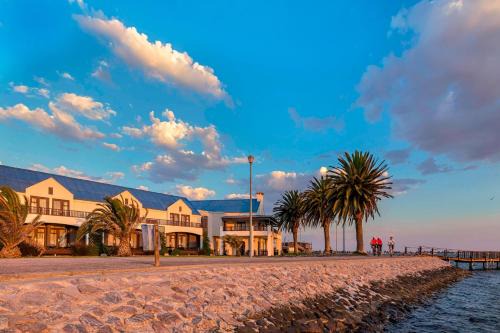 Walvis Bay Hotel | Protea Hotel by Marriott Walvis Bay Pelican Bay