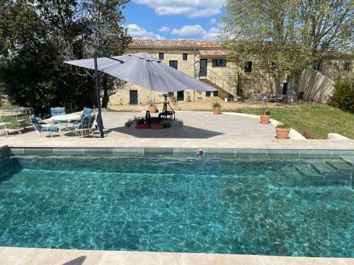 Montaren-et-Saint-Mediers Villa | Provençal stone house in UZES fully renovated