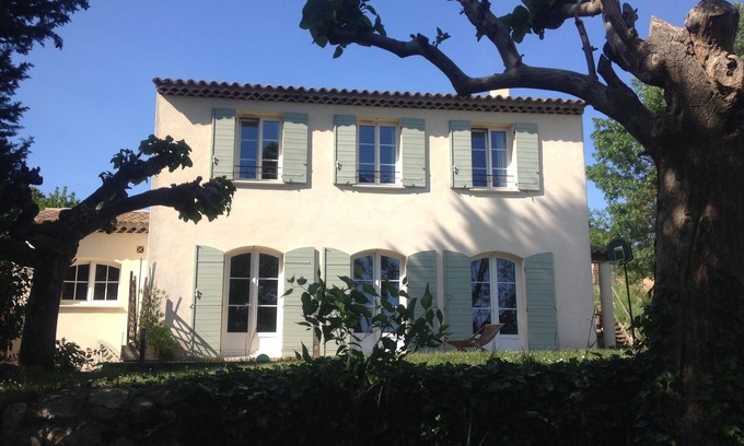 Aix-en-Provence Villa | Provencal Bastide near Aix en Provence