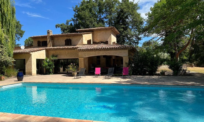 Callian Villa | PROVENCAL VILLA WITH LARGE SWIMMING POOL AND GARDEN