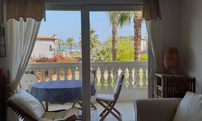 Golfe Juan Apartment | Provence modern 3 rooms seaview apartment on the beach. Air conditioned. Car park