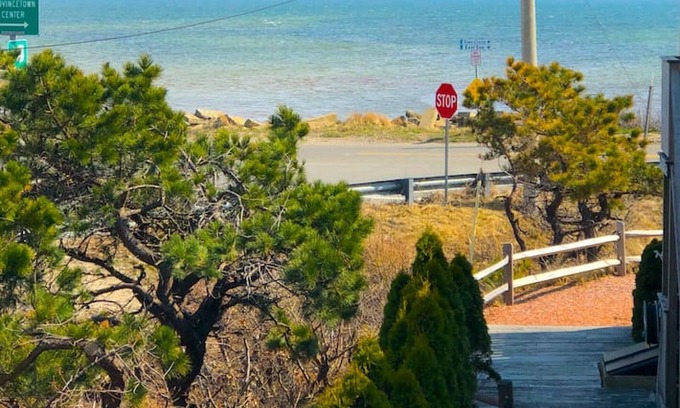 Provincetown Condo | Provincetown 2br Beach Beauty on the Bay Water View