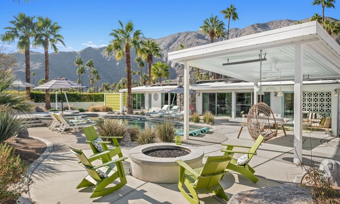 Vista Las Palmas House | PS Swanky: The Ultimate Mid-Century Experience