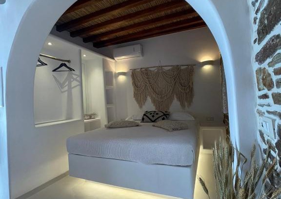 Kithnos Apartment | Psathi