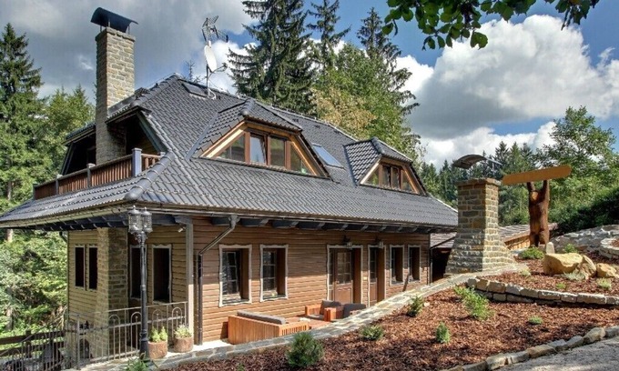 Pstruzi Villa | Pstruzi MPTY561