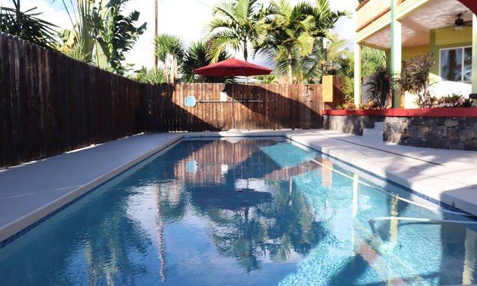 Kahaluu Bay House | Pua Melia- Beautiful home/ocean view/walk to beach/close to town