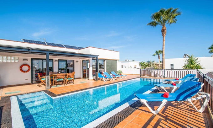 Los Mojones Villa | Puerta de Hierro - Three Bedroom Villa, Sleeps 6