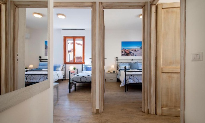Lido Apartment | Pufferfish Apartment with private terrace