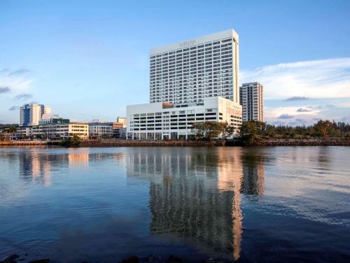 Miri Hotel | Pullman Miri Waterfront