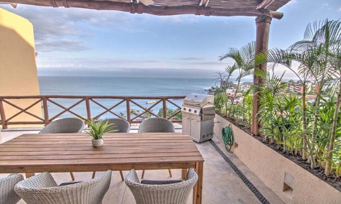 La Cruz de Huanacaxtle House | Punta Esmeralda - Beachfront with 8 Pools, Gym & Spa