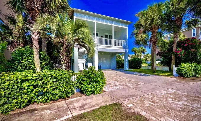 Holiday Isle House | Punta VistaMare at Destin Pointe- Private Heated Pool