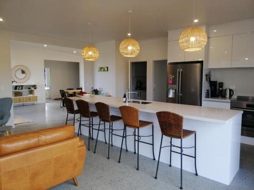 Cooks Beach House | Purangi Beachhouse
