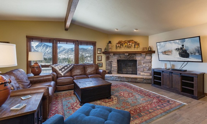 Purgatory Condo | Purgatory townhome with Easy Access to Slopes - Views - EV Charger