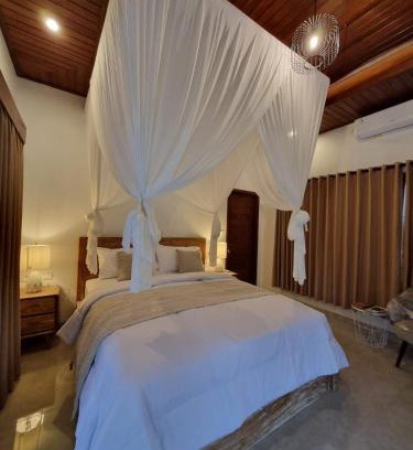 Melayang Villa | Puri Ari